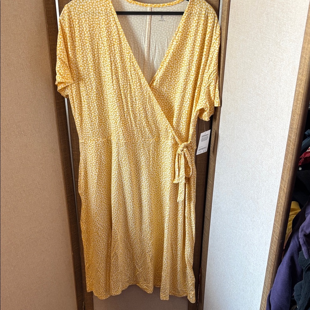 Amazon essentials Yellow Wrap look Dress large